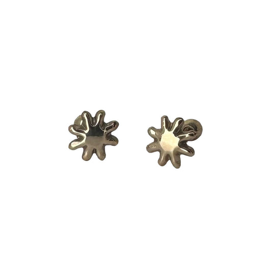 detailed illustration of sun gold earrings