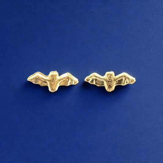 Batt 10kt gold earrings