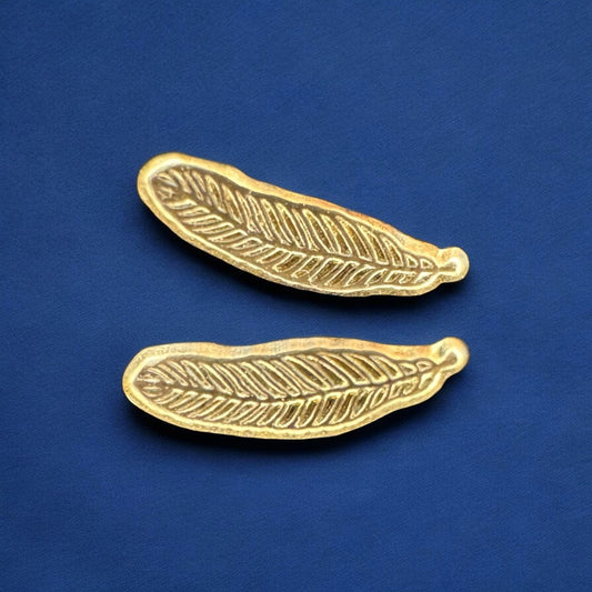 Feath 10kt Small Gold earrings